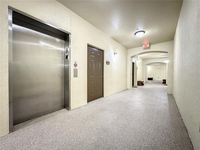 Foto del edificio - 11564 Mizzon Dr