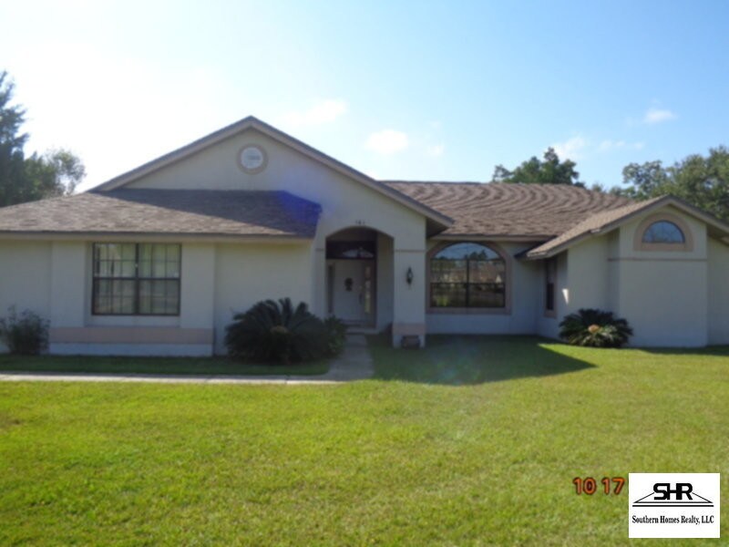 Primary Photo - 583 W Roberts Rd