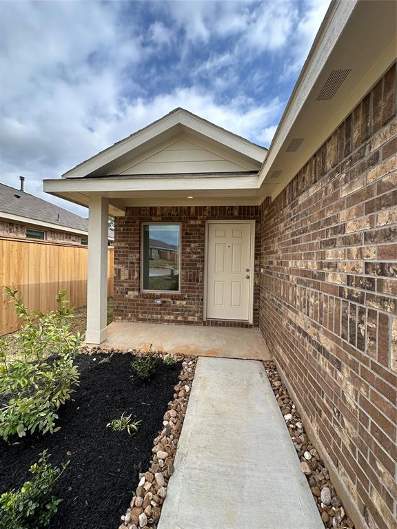 Building Photo - 557 Brook Terrance Ln