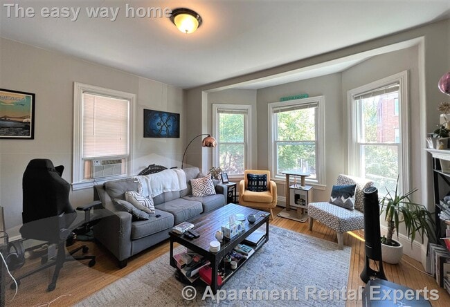 Photo - 63 Dana St Townhome