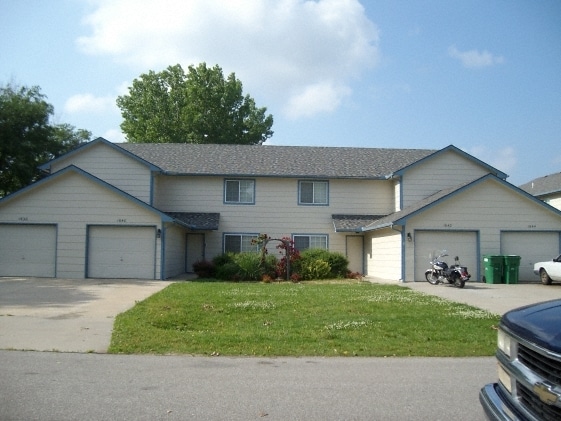 Primary Photo - 1638-1652 S Highland