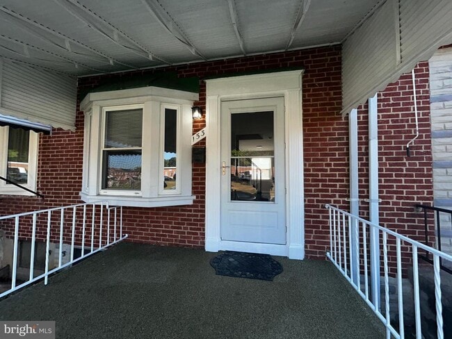 Building Photo - 153 Bennett Rd