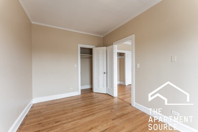 Foto del edificio - 2801 N Keating Ave