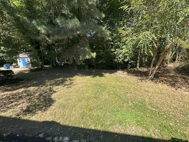 Building Photo - 4 Bed 2.5 Bath 2 Car Garage Colonial Chesterfield/Deer Run Area