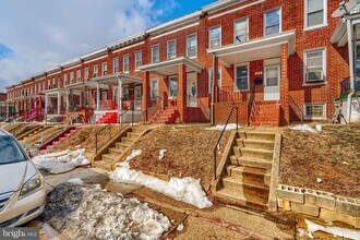 Building Photo - 3218 Lyndale Ave