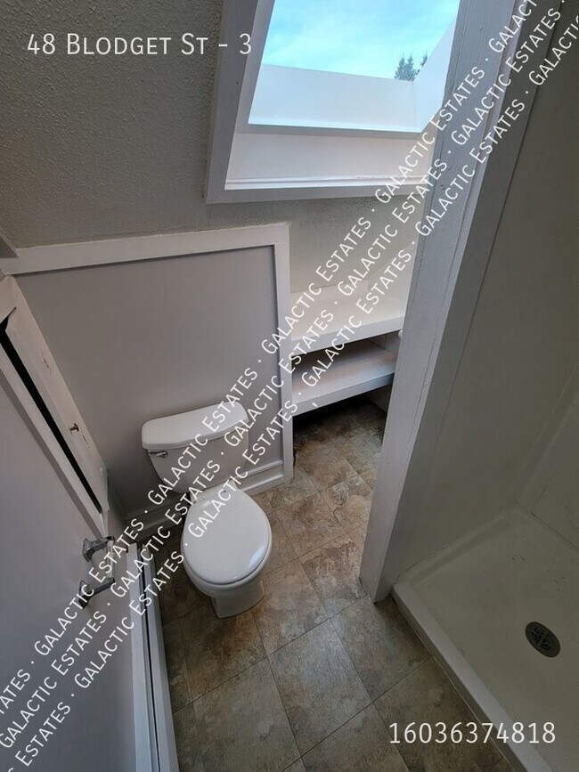 Foto del edificio - 2 bedroom 1 bath north end Manchester NH 3...