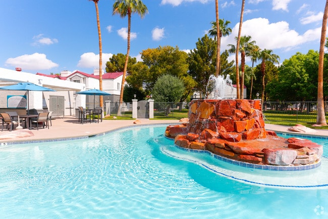 Área de piscina - Cabana Club Apartments