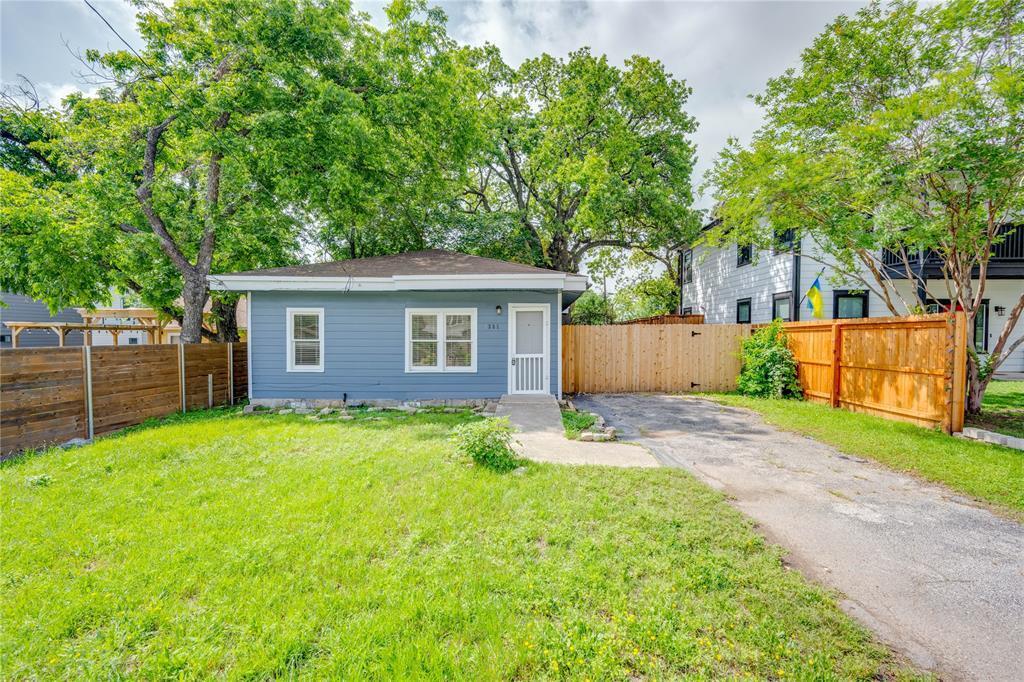 Primary Photo - 1305 Bob Harrison St