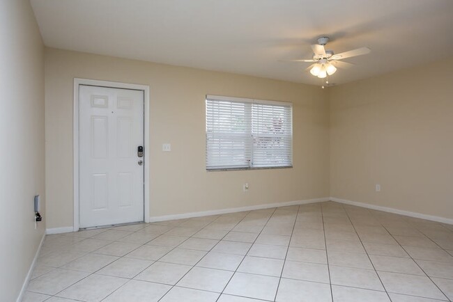 Building Photo - 11134 Delta Cir