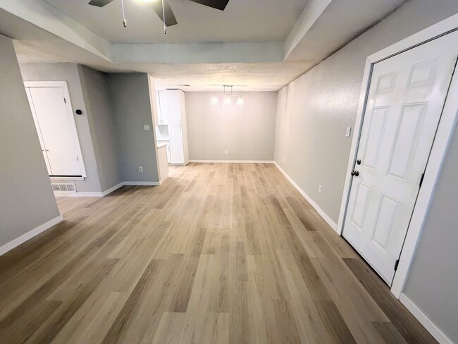 Dining Room with chandelier - 7501 April Ln