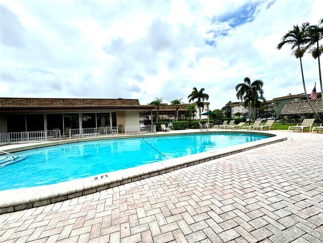 Foto del edificio - 2471 SW 82nd Ave