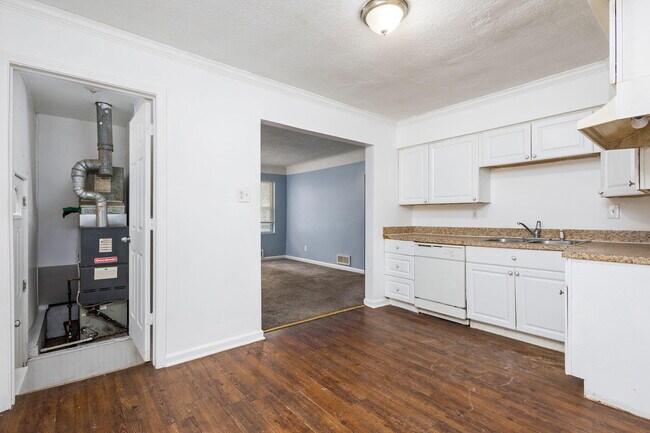 Foto del edificio - 15398 Garfield St
