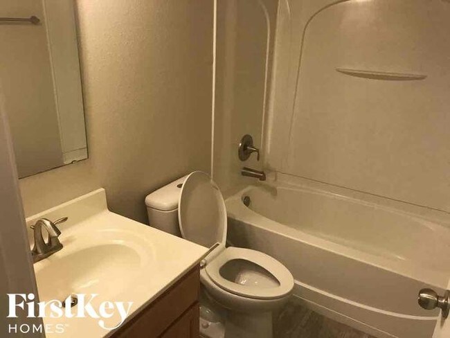 Foto del edificio - 3481 Wheatfield Creek Ct