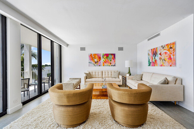 Building Photo - 2784 S Ocean Blvd