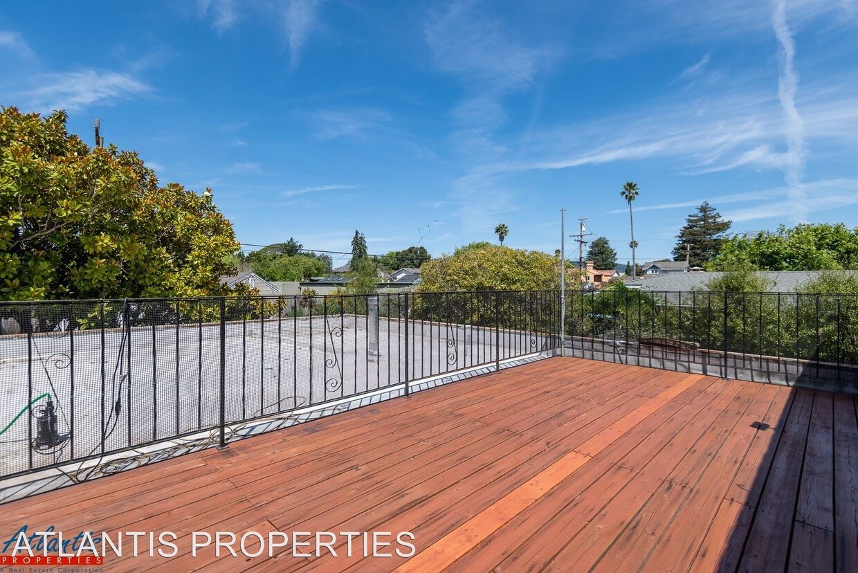 Foto principal - 100 Caledonia St