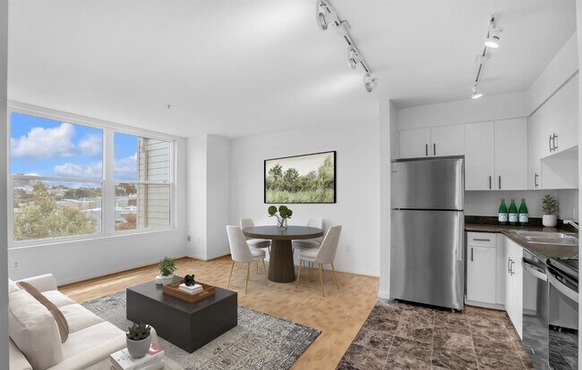 Building Photo - 8100 Oceanview Terrace
