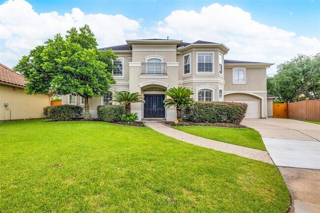 Foto del edificio - 13911 Royal Springs Ct