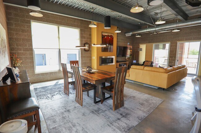 Foto del edificio - 2 bedroom, 2 Bath