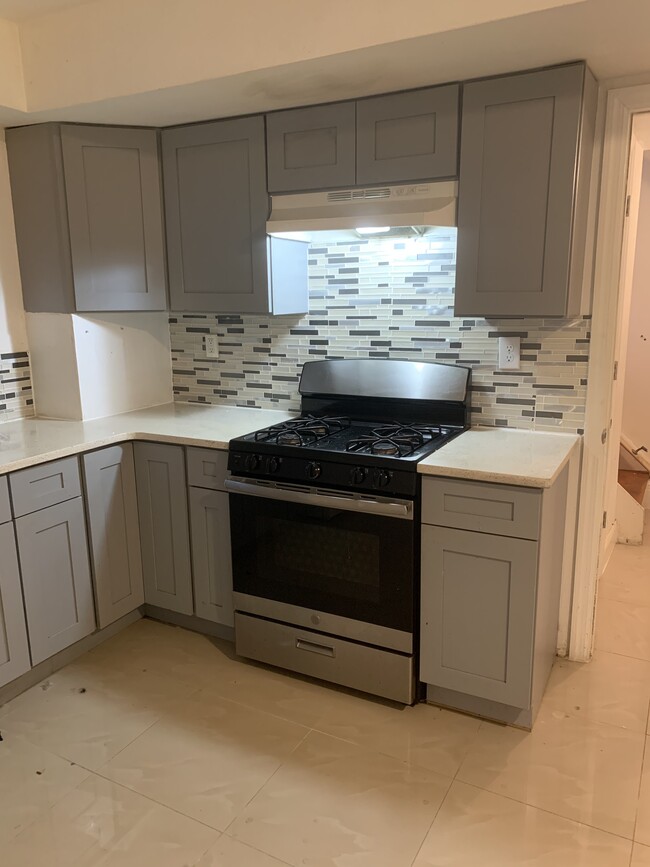 Modern Kitchen - 440 Castle Hill Ave