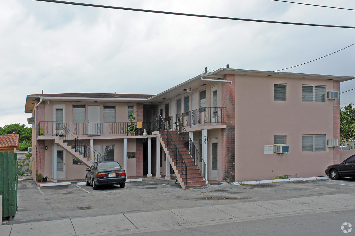 Primary Photo - 282 NW 47th Ave