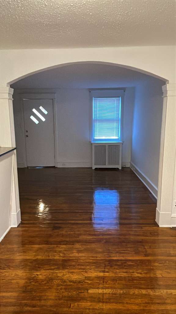 Photo - 6954 Aberdeen Rd House