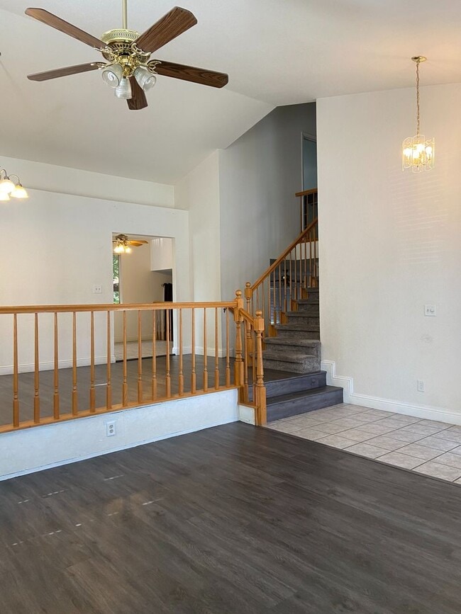 Building Photo - Charming home available - desirable Atwate...