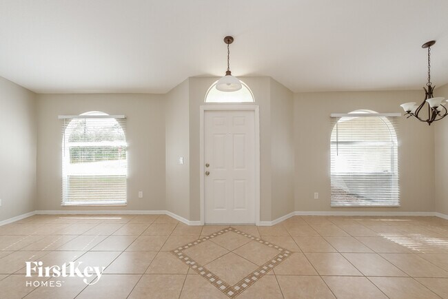Building Photo - 4309 Ocala Terrace