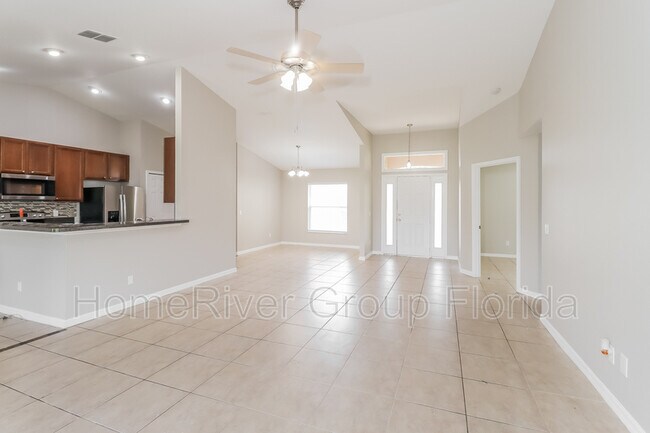 Foto del edificio - 114 Majestic Gardens Ct