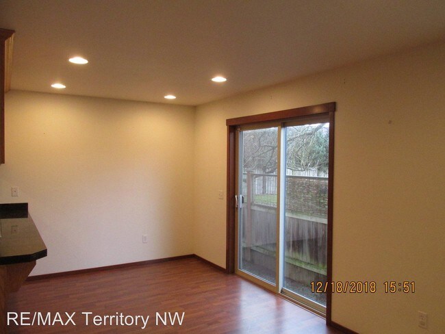 Building Photo - 3 br, 2.5 bath House - 483 Harvest Edge Place