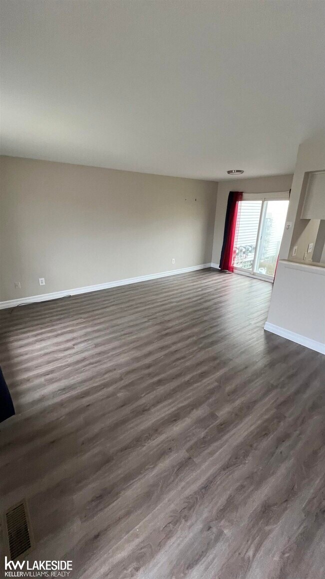 Building Photo - 35210 Taffy Dr