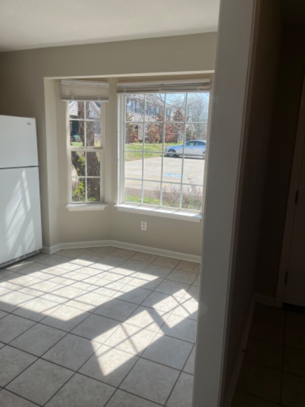 Building Photo - 138 Cambridge Dr