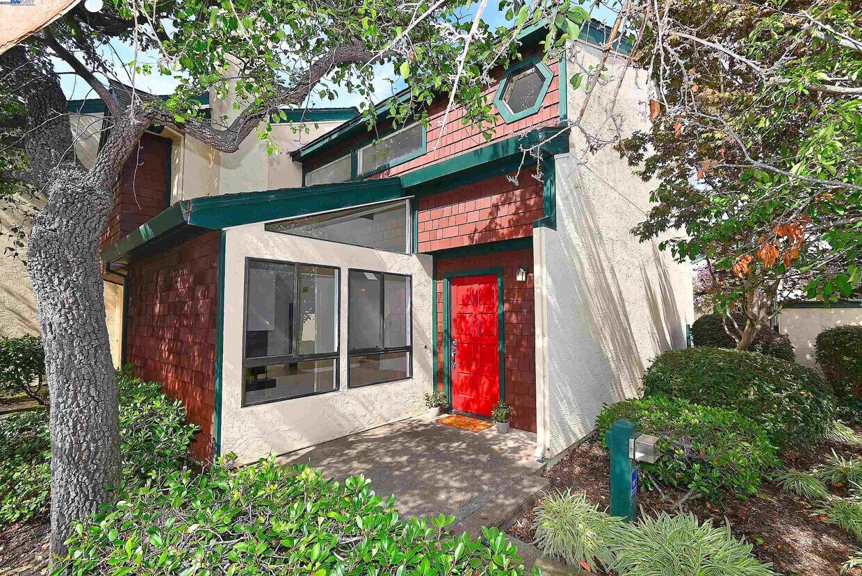 Foto principal - 1117 Ironwood Rd
