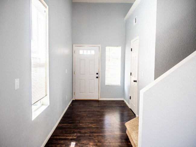 Foto del edificio - 3931 Balsawood Ln
