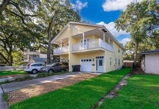 Building Photo - 224 Emory Pl