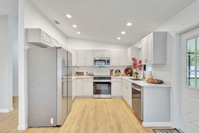 Photo - 9312 Pinion Dr House