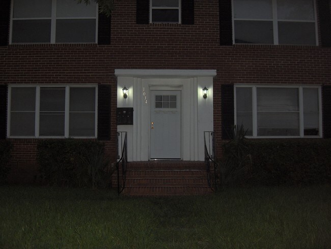 Foto del edificio - 1034 Willow Branch Ave