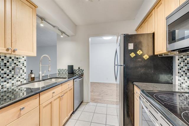 Foto del edificio - 4845 Cedar Springs Rd