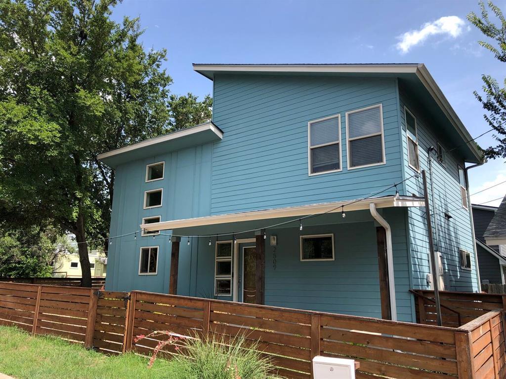 Foto principal - 2509 E 16th St