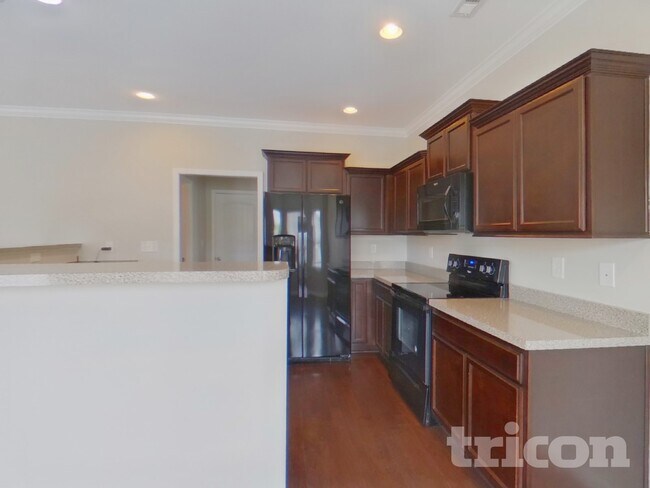Foto del edificio - 7506 Spicer Ct