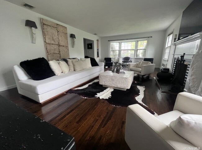 Foto del edificio - 777 Hunt Ln