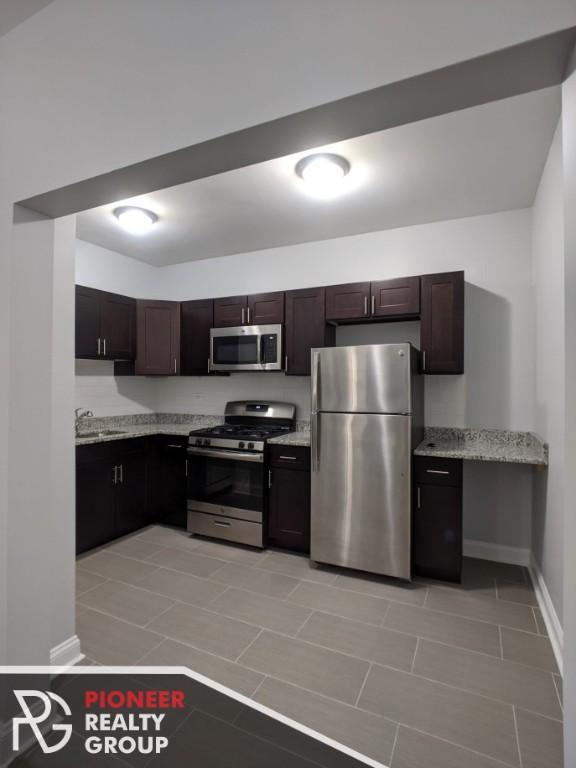 Building Photo - 0 bedroom in CHICAGO IL 60626