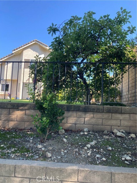 Building Photo - 1440 Ashley Pl