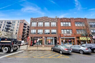 Building Photo - 935 W Randolph St