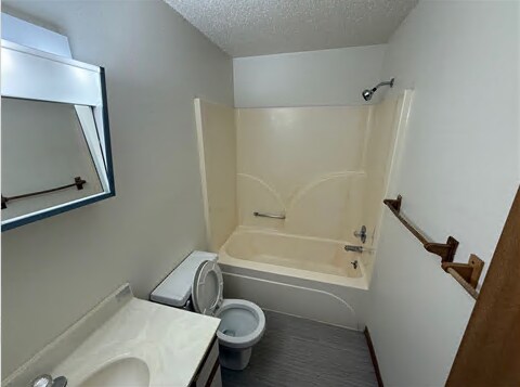 Foto del edificio - 426 S Johnson St