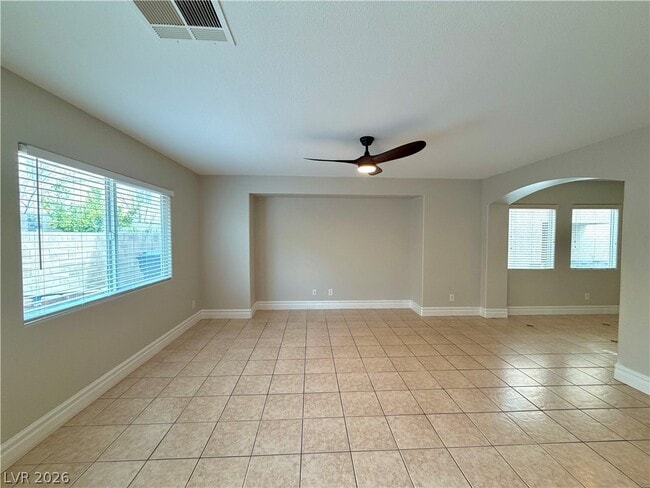 Foto del edificio - 299 Dogleg Dr