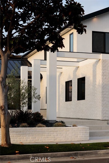 Building Photo - 919 Sandcastle Dr