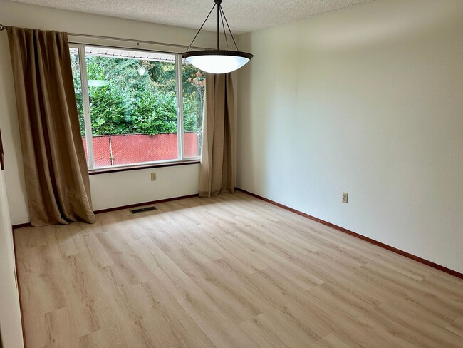 Foto del edificio - Private single level ranch in Tualatin!