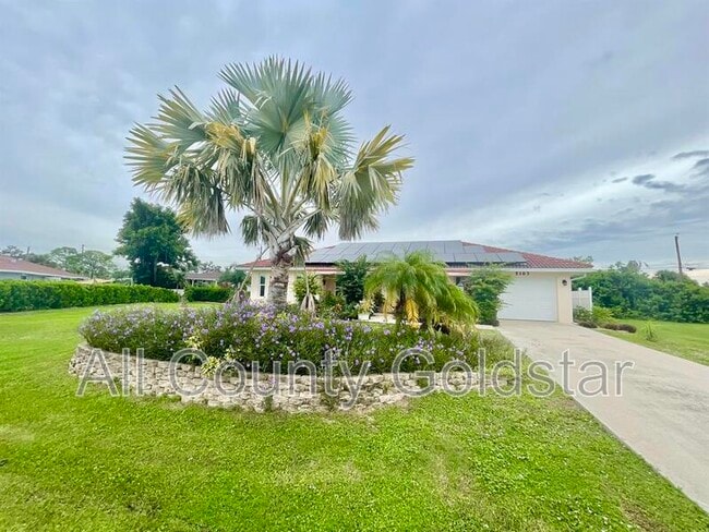 Building Photo - 5163 Lemon Bay Dr