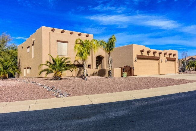 Foto del edificio - 1681 E Moonshroud Dr