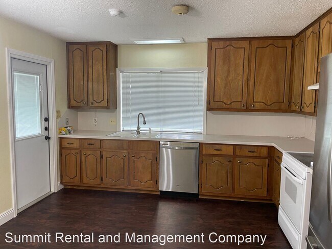 Building Photo - 3 br, 2 bath House - 319 Timberlane Dr.